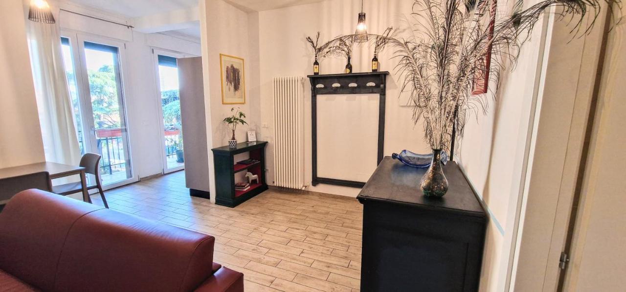 Central City Rooms M09 Apartment Bologna Buitenkant foto