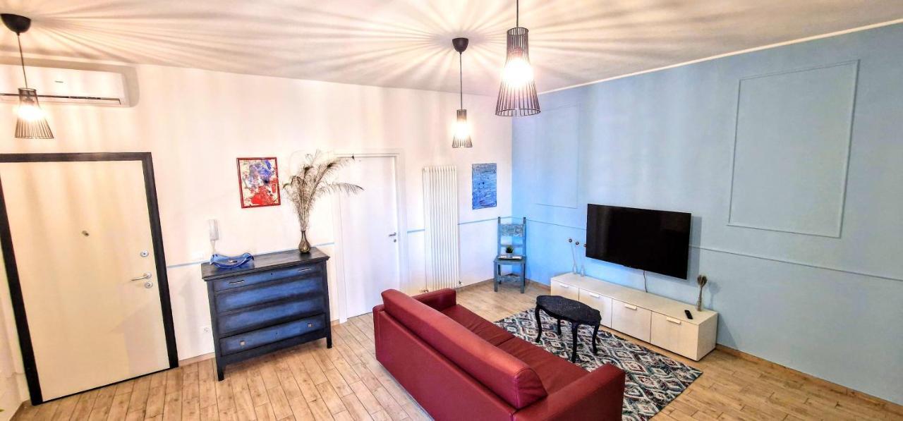 Central City Rooms M09 Apartment Bologna Buitenkant foto