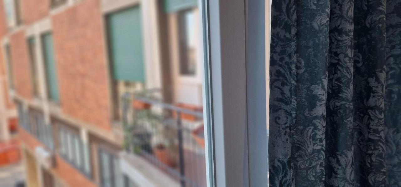 Central City Rooms M09 Apartment Bologna Buitenkant foto