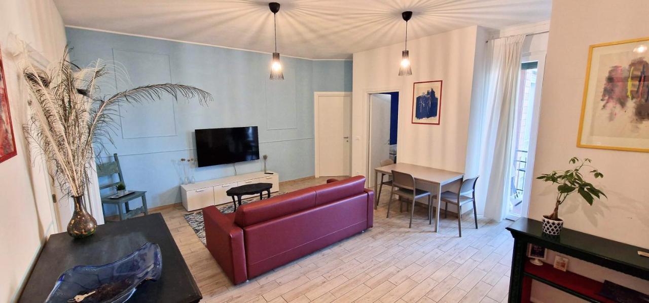 Central City Rooms M09 Apartment Bologna Buitenkant foto